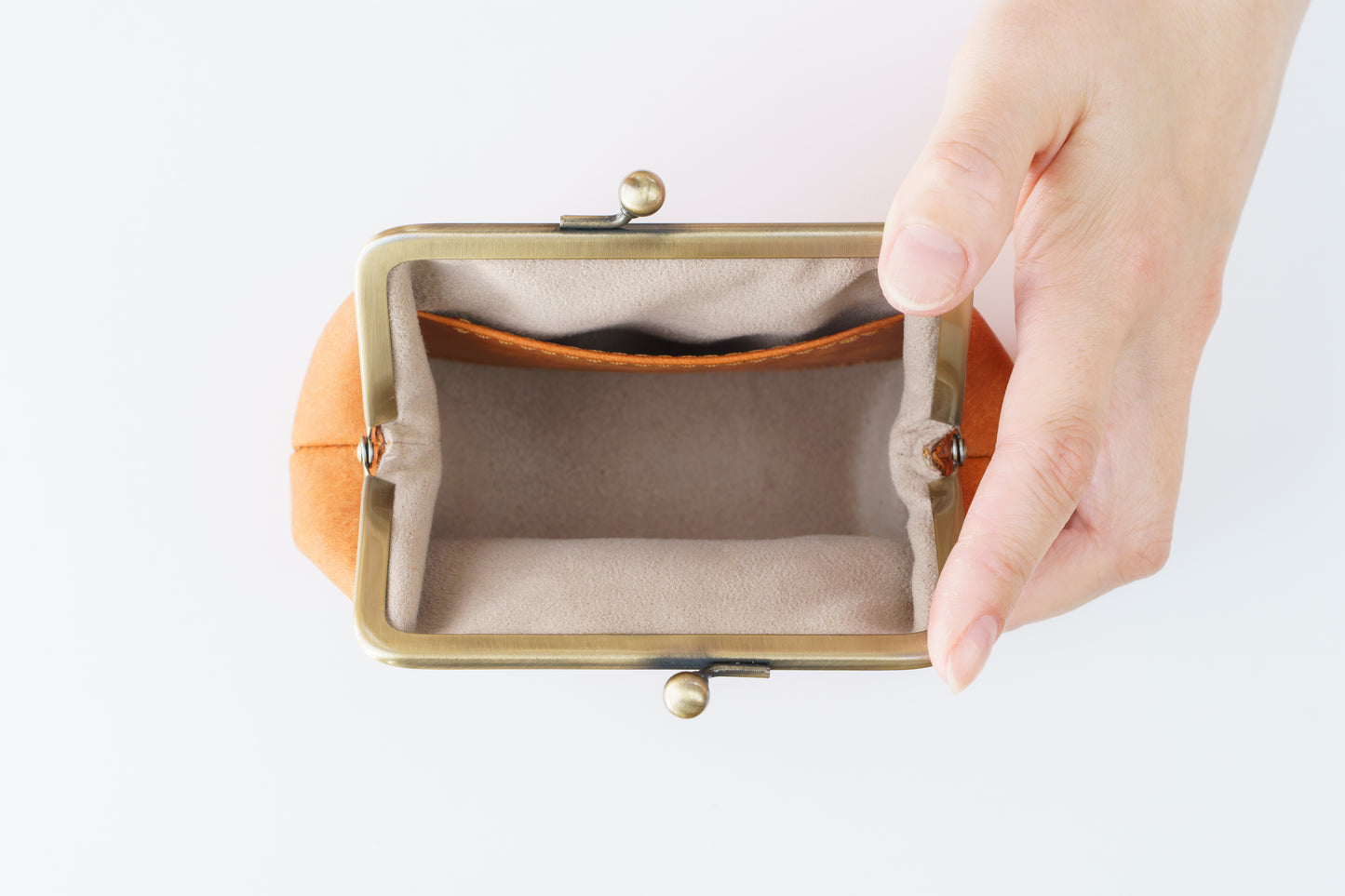 【がま口コスメポーチ】cuwatto-makeup pouch